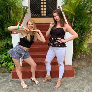 Meet your Posher, Grace